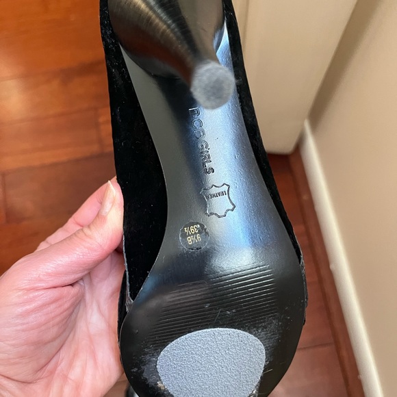 Beautiful and elegant shoes. - Picture 11 of 15